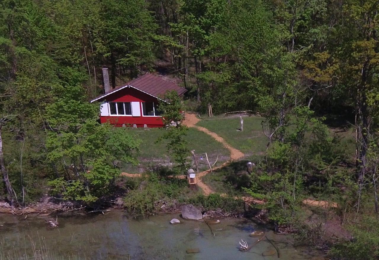 Lodge Glardons Marin Exterior photo